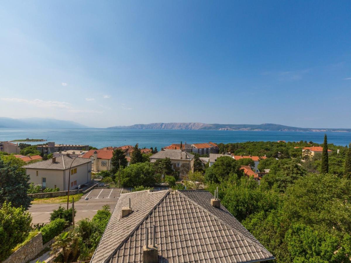 Apartments Lavarin Novi Vinodolski Exterior foto
