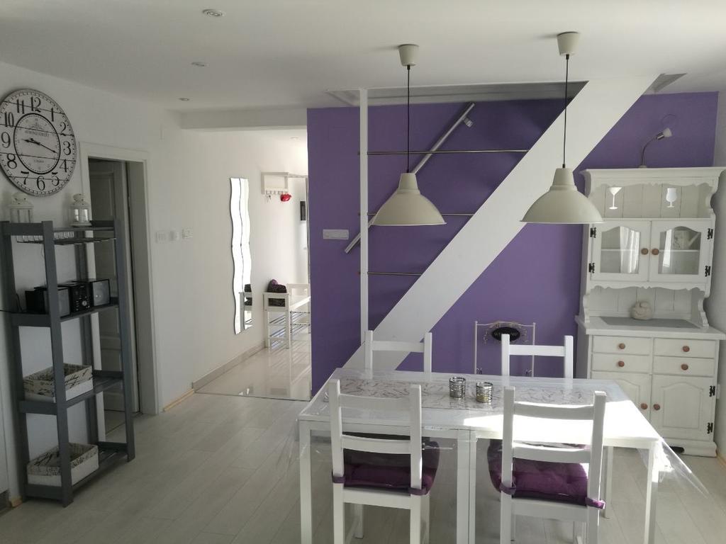 Apartments Lavarin Novi Vinodolski Exterior foto